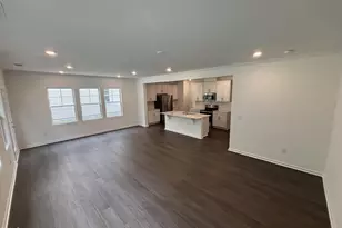 158 Beachcomber Dr, Lillington, NC 27546 - Photo 3