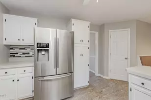 637 Coachman Way, Sanford, NC 27332 - Photo 9