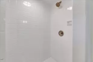 2585 Cabin Branch Rd, Kinston, NC 28504 - Photo 3