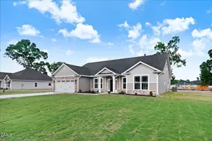 102 Manchester Ct, La Grange, NC 28551 - Photo 3