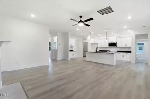 102 Manchester Ct, La Grange, NC 28551 - Photo 13