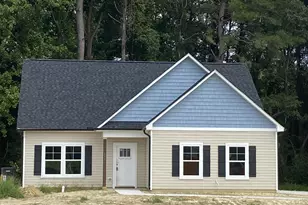 111 Chester Pl, Pikeville, NC 27863 - Photo 1