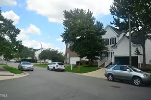 105 Troyer Pl, Apex, NC 27502 - Photo 17