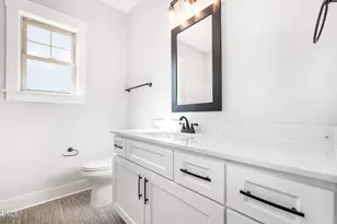 201 Tee Dr, Selma, NC 27576 - Photo 17