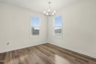 40 E Emily Gardens Dr, Selma, NC 27576 - Photo 7