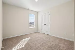 40 E Emily Gardens Dr, Selma, NC 27576 - Photo 23