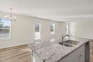 40 E Emily Gardens Dr, Selma, NC 27576 - Photo 11