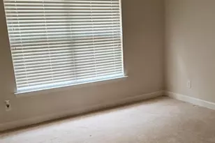 2114 Sweetbay Cir, Burlington, NC 27215 - Photo 31