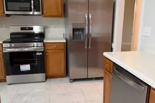 2114 Sweetbay Cir, Burlington, NC 27215 - Photo 13