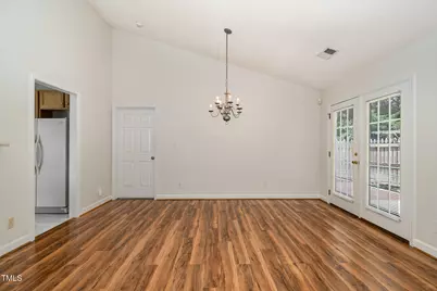 2114 Sweetbay Circle, Burlington, NC 27215 - Photo 11