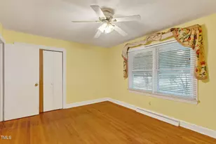 911 S Crescent Dr, Smithfield, NC 27577 - Photo 11