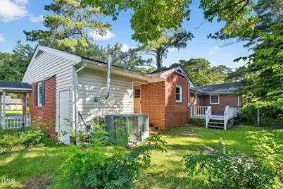 911 S Crescent Drive, Smithfield, NC 27577 - Photo 27