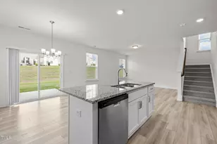 1200 Sidney Crk Dr, Zebulon, NC 27597 - Photo 7