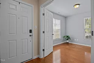 2001 Summerhouse Rd, Cary, NC 27519 - Photo 15