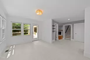 800 Christopher Rd, Chapel Hill, NC 27514 - Photo 25