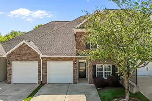 638 Village Lake Dr, Mebane, NC 27302 - Photo 1