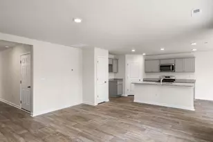 125 Carriedelle Ln, Wilsons Mills, NC 27577 - Photo 9