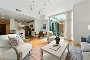 140 W Franklin St, Chapel Hill, NC 27516 - Photo 13