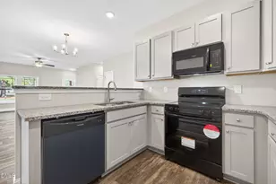 310 S Eastwood Dr, Benson, NC 27504 - Photo 15
