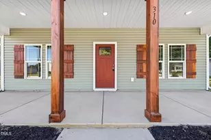 310 S Eastwood Dr, Benson, NC 27504 - Photo 5
