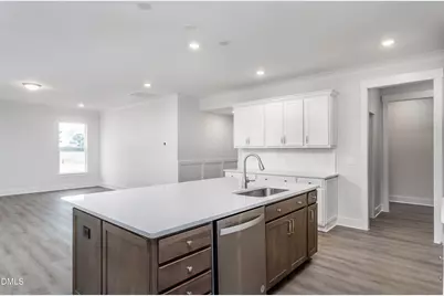 193 Kissington Way, Benson, NC 27504 - Photo 17