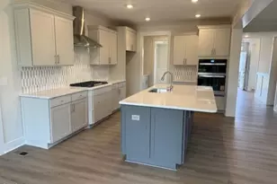 200 Kissington Wy, Benson, NC 27504 - Photo 9