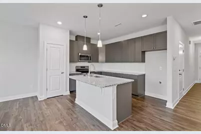 520 Eversden Drive, Zebulon, NC 27597 - Photo 9