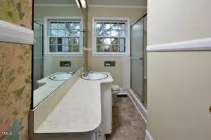 1817 Hillcrest Dr, Durham, NC 27705 - Photo 11