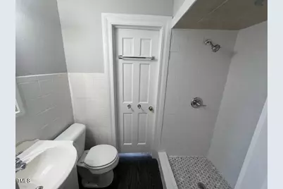 702 W Main Street, Benson, NC 27504 - Photo 7