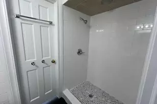 702 W Main St, Benson, NC 27504 - Photo 9