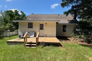 702 W Main St, Benson, NC 27504 - Photo 23