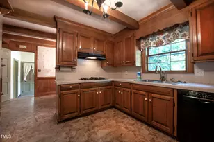 729 York St, Rocky Mount, NC 27803 - Photo 11