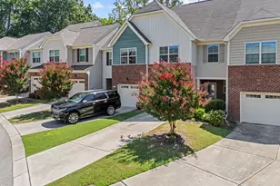 1009 Contessa Dr, Cary, NC 27513 - Photo 3