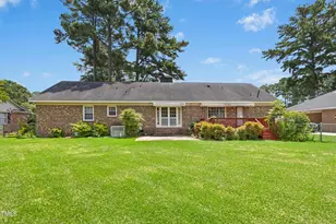 920 Rollingwood Dr NW, Wilson, NC 27893 - Photo 3