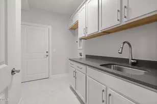 702 Blackpool Dr, Durham, NC 27703 - Photo 13