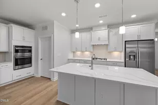 704 Blackpool Dr, Durham, NC 27703 - Photo 5