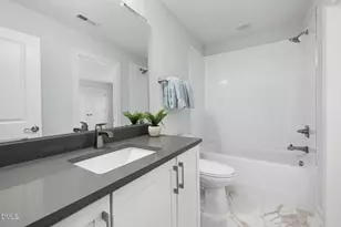 704 Blackpool Dr, Durham, NC 27703 - Photo 21