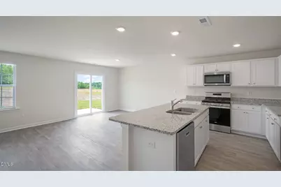 208 Olive Branch Street, Sanford, NC 27332 - Photo 5