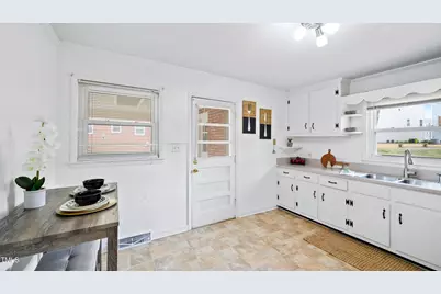 3908 Cash Road, Durham, NC 27703 - Photo 5