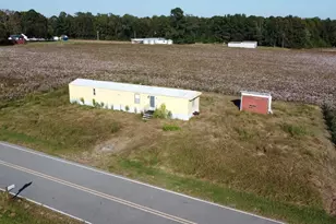 153 Covington Rd, Bunnlevel, NC 28323 - Photo 1