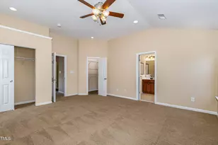 300 Christine Ct, Chapel Hill, NC 27516 - Photo 11