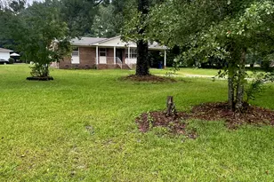 2001 Carr Creek Rd, Sanford, NC 27332 - Photo 3