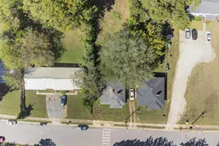 1422 Carnage Dr, Raleigh, NC 27610 - Photo 9