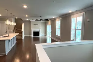 10530 Sablewood Dr, Raleigh, NC 27617 - Photo 5