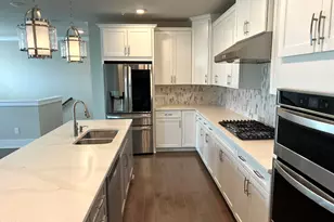 10530 Sablewood Dr, Raleigh, NC 27617 - Photo 1