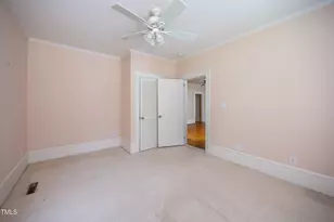 704 N Lincoln St, Benson, NC 27504 - Photo 13