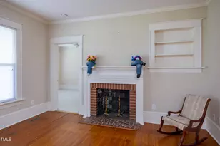 704 N Lincoln St, Benson, NC 27504 - Photo 11