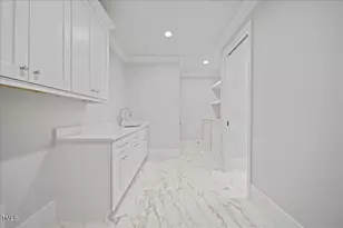 4906 Tremont Dr, Raleigh, NC 27609 - Photo 61