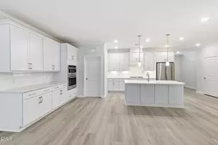 712 Blackpool Dr, Durham, NC 27703 - Photo 5