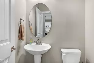 5300 Trilogy Farm Dr, Raleigh, NC 27603 - Photo 21